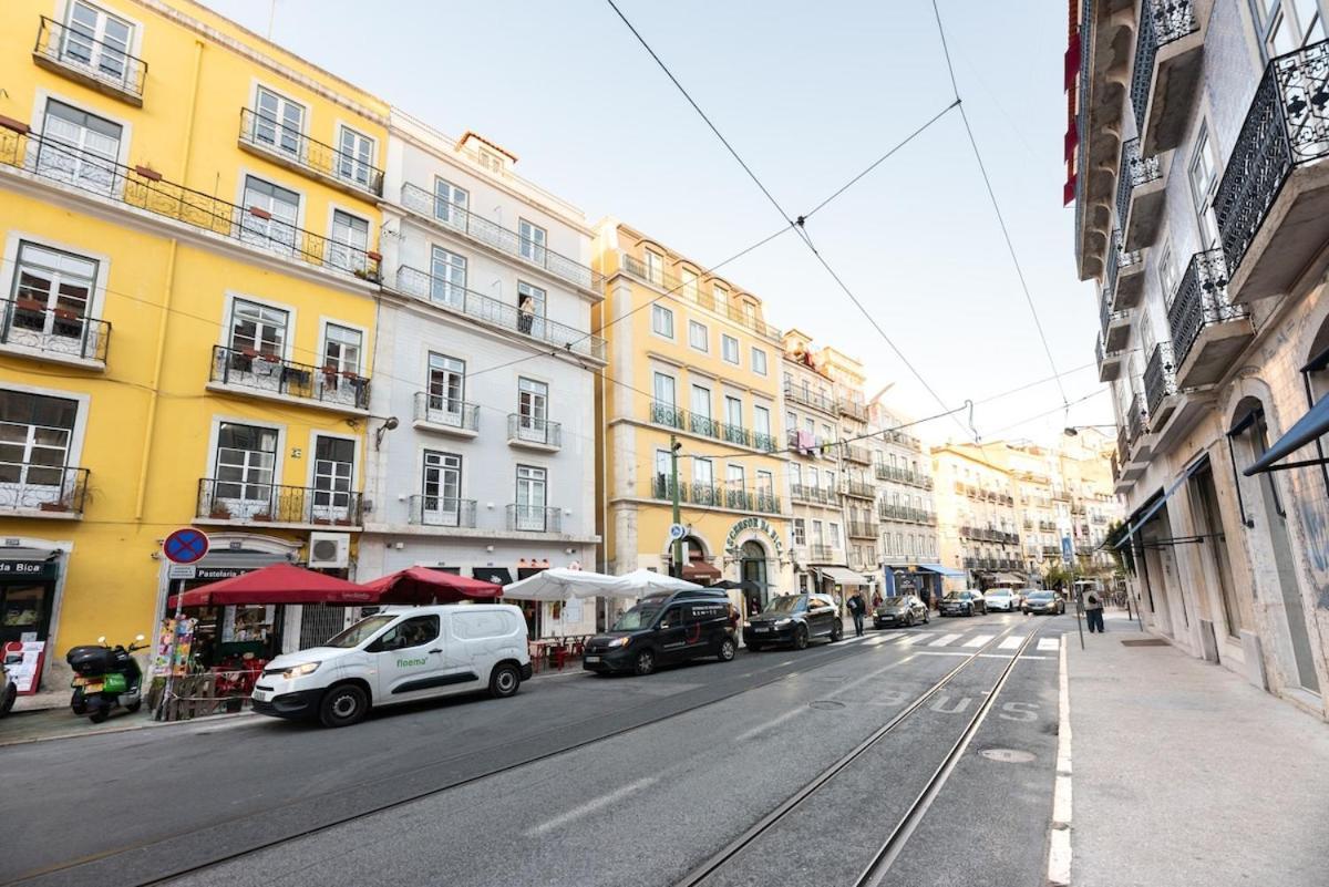 Apartamento Bica Contemporary Historic 2 Bedroom *