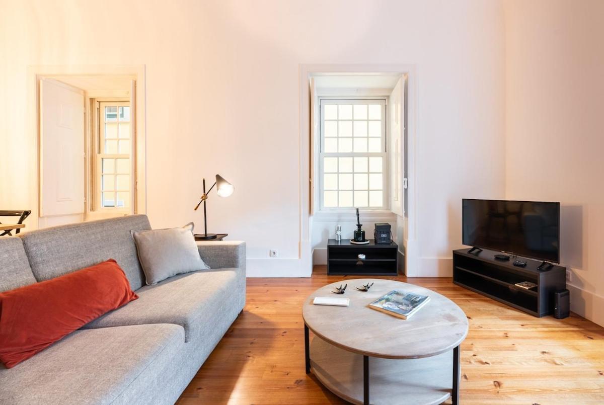 Apartamento Bica Contemporary Historic 2 Bedroom
